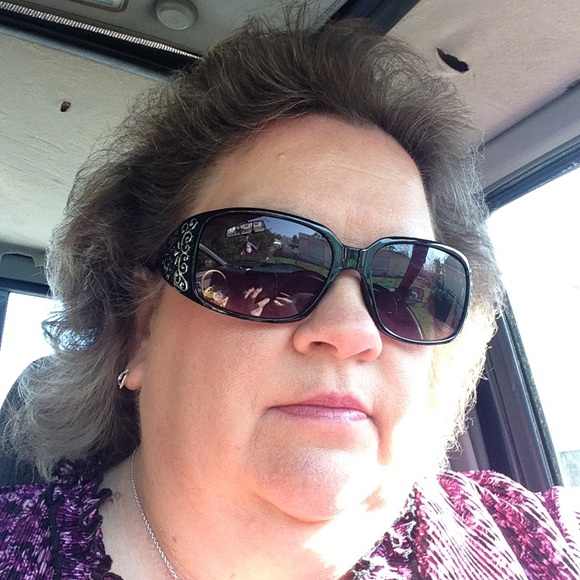 Meet your Posher, Barbara - Picture 1 of 1